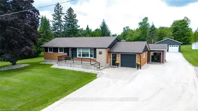 318824 GREY ROAD 1, Georgian Bluffs, ON, N4K 5N4