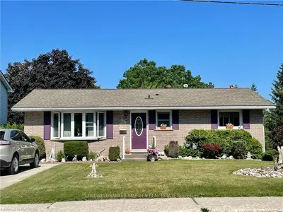 108 THOMAS Street, Brockton, ON N0G 2V0