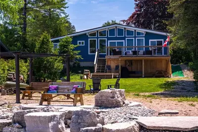 4 WILLIAM Street, Northern Bruce Peninsula, ON N0H 1W0
