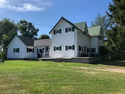 4324 Highway 21, Kincardine, On, N0h 2c5