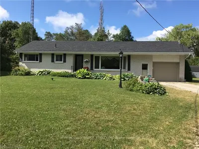 317054 Highway 6 And 10, Chatsworth, On, N0h 1g0