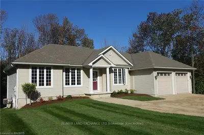 1 Whippoorwill Lane, Kincardine, On N2z 2x6