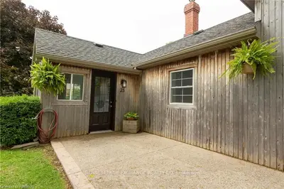 25 MEMORIAL PARK Drive, Kincardine, ON N0G 2T0