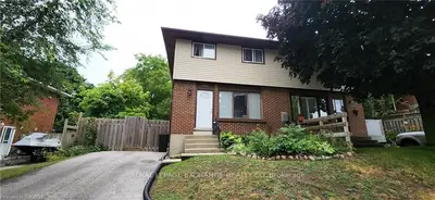 1098 Milne Drive, Kincardine, ON N2Z 1X4
