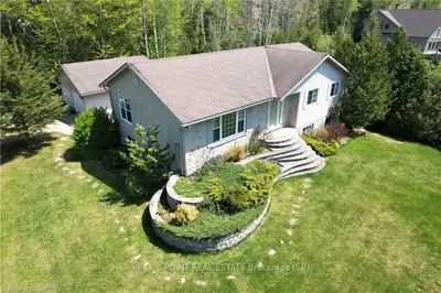 423 SIMCOE Avenue, South Bruce Peninsula, ON N0H 2G0