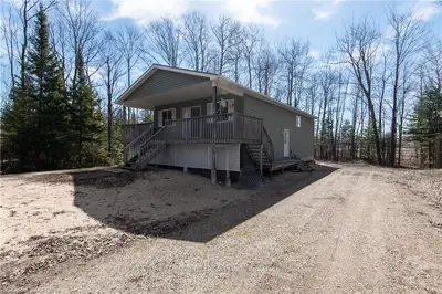 39 SAUBLE WOODS CRES Crescent, South Bruce Peninsula, ON N0H 2G0