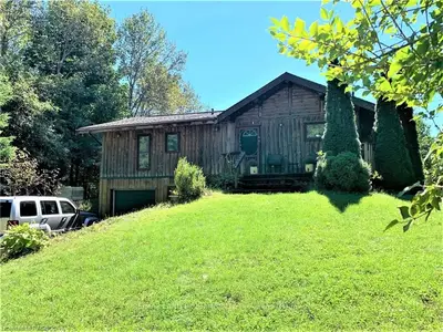 142 KINROSS Street, Grey Highlands, ON N0C 1K0