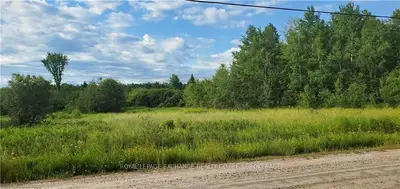 638 CHENIER Road, Papineau-Cameron, ON P0H 1V0
