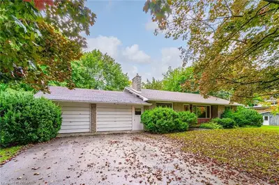 210 DURHAM Street E, Wellington North, ON N0G 2L2