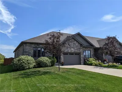 213 WIECK Boulevard, Kincardine, ON N2Z 0A9