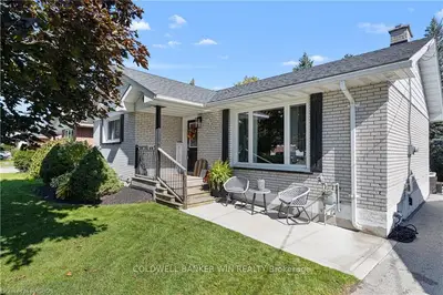 454 ARTHUR Street, Wellington North, ON N0G 2L3