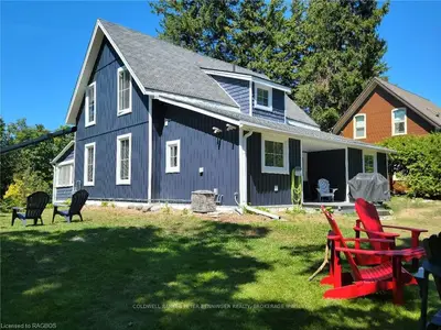 573 IZZARD Street, Saugeen Shores, ON N0H 2C0