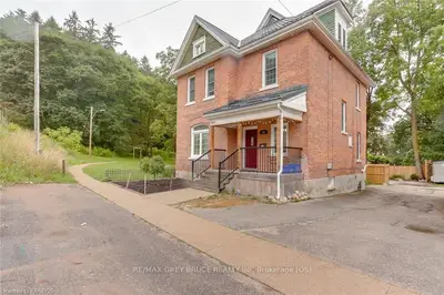 368 9th Street W, Owen Sound, On N4k 3n9