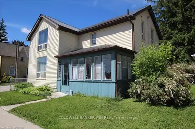 352 MAIN Street N, Wellington North, ON N0G 2L0
