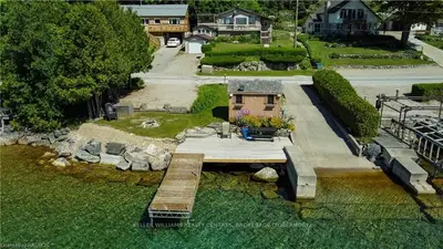 123 MALLORY BEACH Road, South Bruce Peninsula, ON N0H 2T0