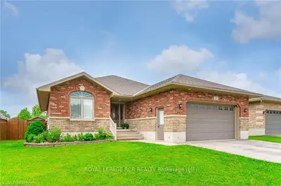 372 Church Street, Wellington North, ON N0G 2L2