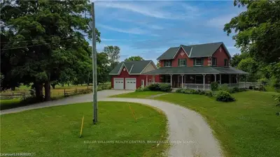 482464 COLPOYS RANGE Road, Georgian Bluffs, ON N0H 2T0