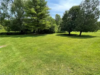 PT LT Q CLYDE Street, Huron-Kinloss, ON N0G 2H0