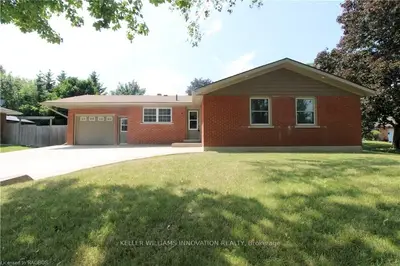 13 MILLER Street, Brockton, ON N0G 2V0