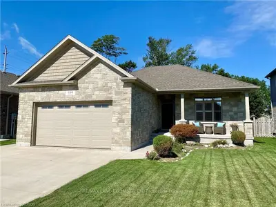 194 WIECK Boulevard, Kincardine, ON N2Z 0A9