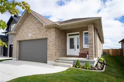 417 MARY ROSE Avenue, Saugeen Shores, ON N0H 2C3