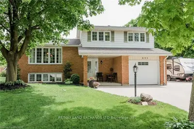 893 MUIR Court, Saugeen Shores, ON N0H 2C4