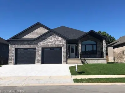 349 Peirson Avenue, Saugeen Shores, On N0h 2c1