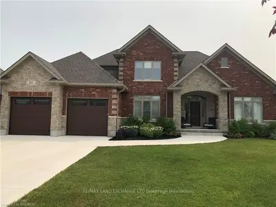 561 Morrison Crescent, Kincardine, On N2z 0a6