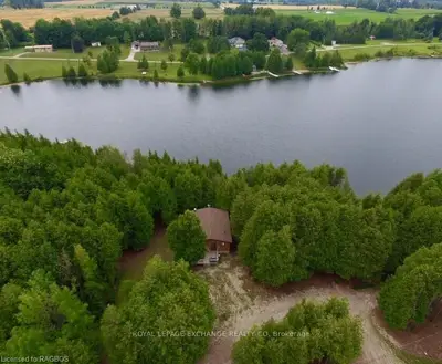 93 D Paradise Lake Street, Huron-kinloss, On N0g 2h0