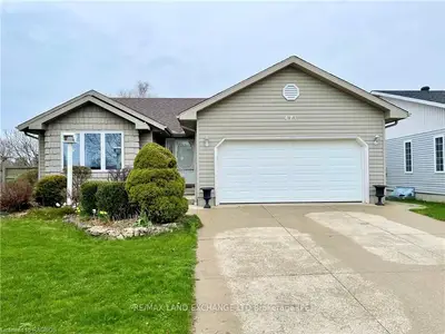 471 PEIRSON Avenue, Saugeen Shores, ON N0H 2C1