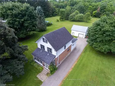 650 2nd Avenue, Georgian Bluffs, On N4k 5t1