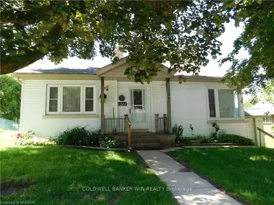 243 BIRMINGHAM Street W, Wellington North, ON N0G 2L1