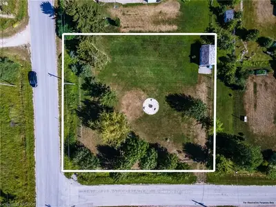 108 John Street, Georgian Bluffs, ON N0H 2T0