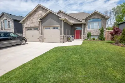 373 PEIRSON Avenue, Saugeen Shores, ON N0H 2C1