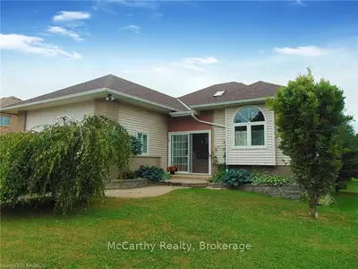 250 RUSSELL Street, Southgate, ON N0C 1B0
