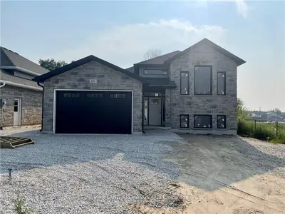 60 Chesley Street, Saugeen Shores, On N0h 2l0