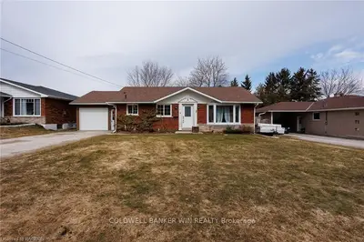110 BYELAND Drive, Wellington North, ON N0G 2L2