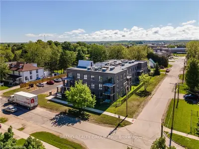 1723 8TH Avenue E 103, Owen Sound, ON N4K 3C2