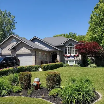 660 Lynden Crescent, Kincardine, On N2z 3a9