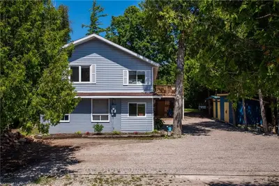 6774 6, Northern Bruce Peninsula, ON N0H 2R0