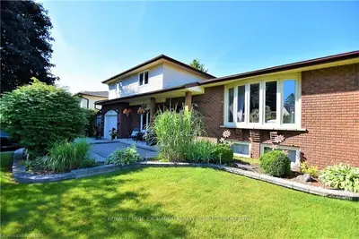 397 Falconer Street, Saugeen Shores, On N0h 2c2