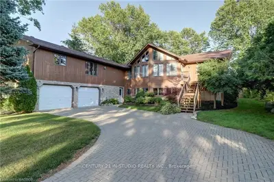 109 Queen Street, Meaford, On N0h 1b0