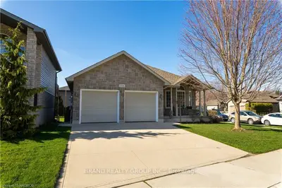214 2ND Street W, Owen Sound, ON N4K 5N7