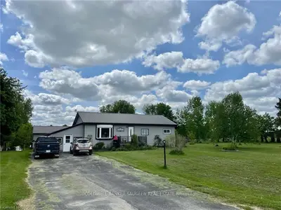 1963 CONCESSION 14, Brockton, ON N0G 1J0