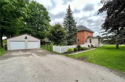 42 HURON Street, Huron-Kinloss, ON N0G 2R0