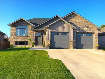 795 Briarwood Drive, Saugeen Shores, On N0h 2c4