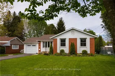 680 3RD Street E, Owen Sound, ON N4K 1A5