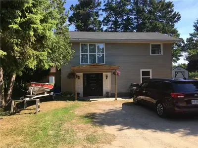 4 Tamarac Road, Northern Bruce Peninsula, On N0h 2m0