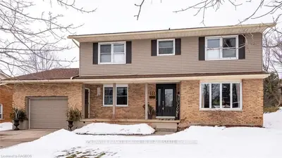31 RIDOUT Street, Brockton, ON N0G 2V0