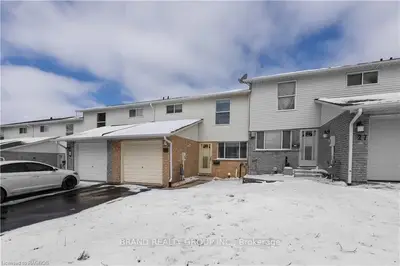 26 LAMSON Crescent, Owen Sound, ON N4K 6C1